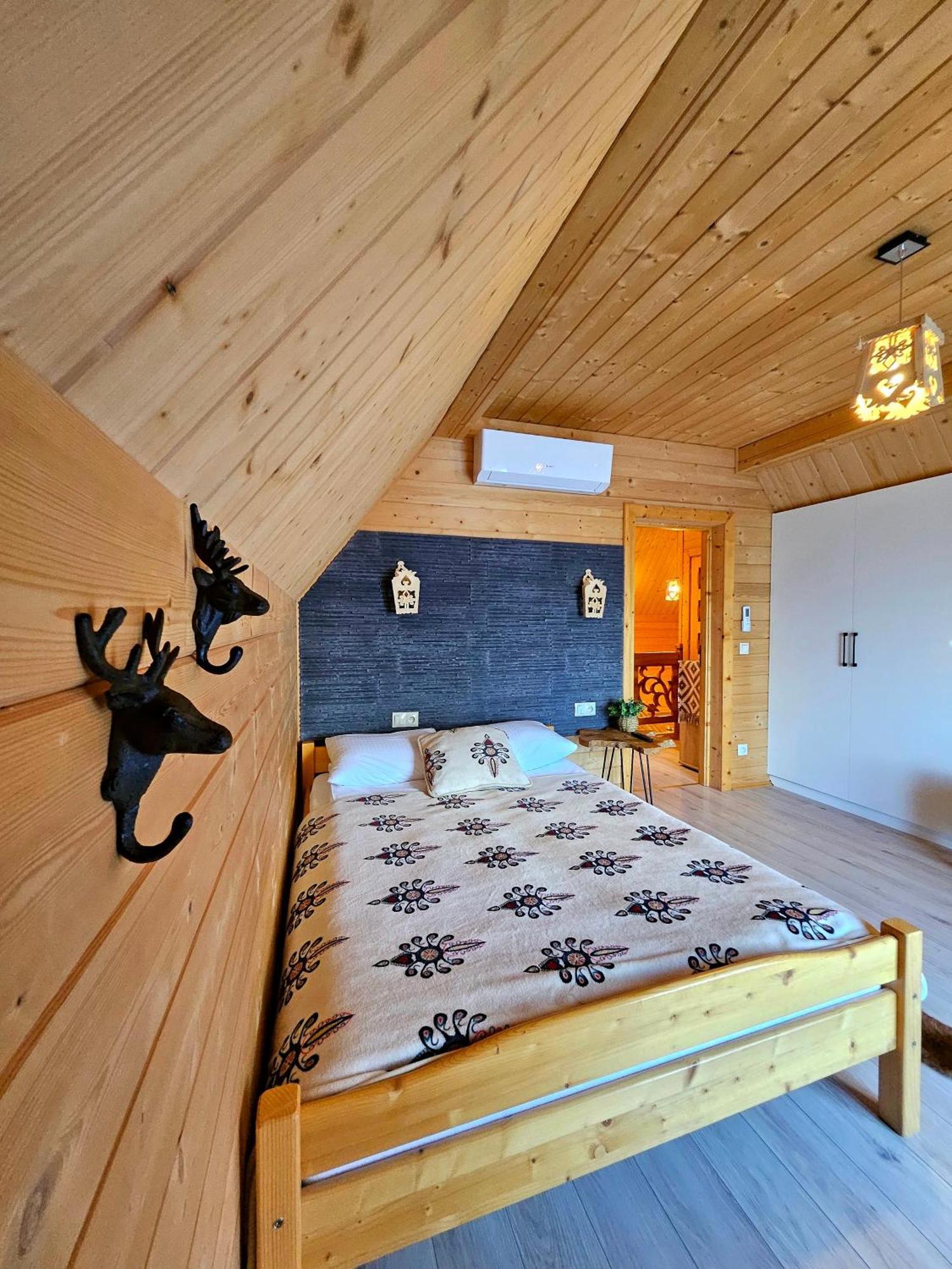 Goralska Chatka 3 Highland Cottage - Jacuzzi, Sauna, Split Ac, Private Parking, Mountains View Zakopane Eksteriør bilde