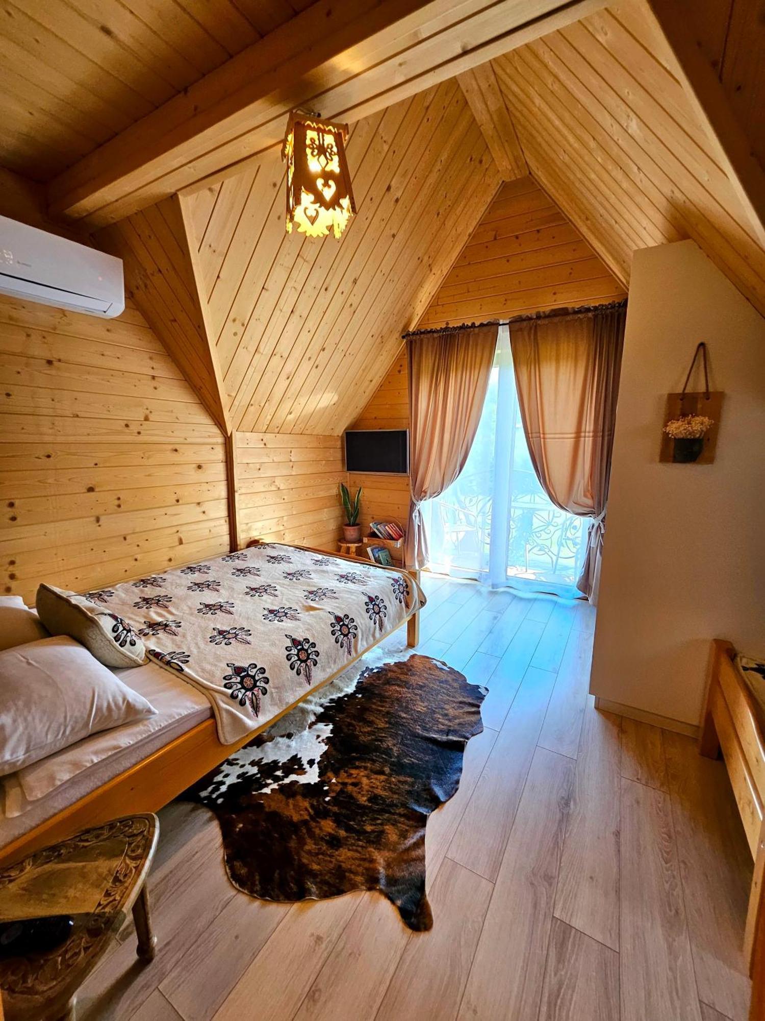 Goralska Chatka 3 Highland Cottage - Jacuzzi, Sauna, Split Ac, Private Parking, Mountains View Zakopane Eksteriør bilde