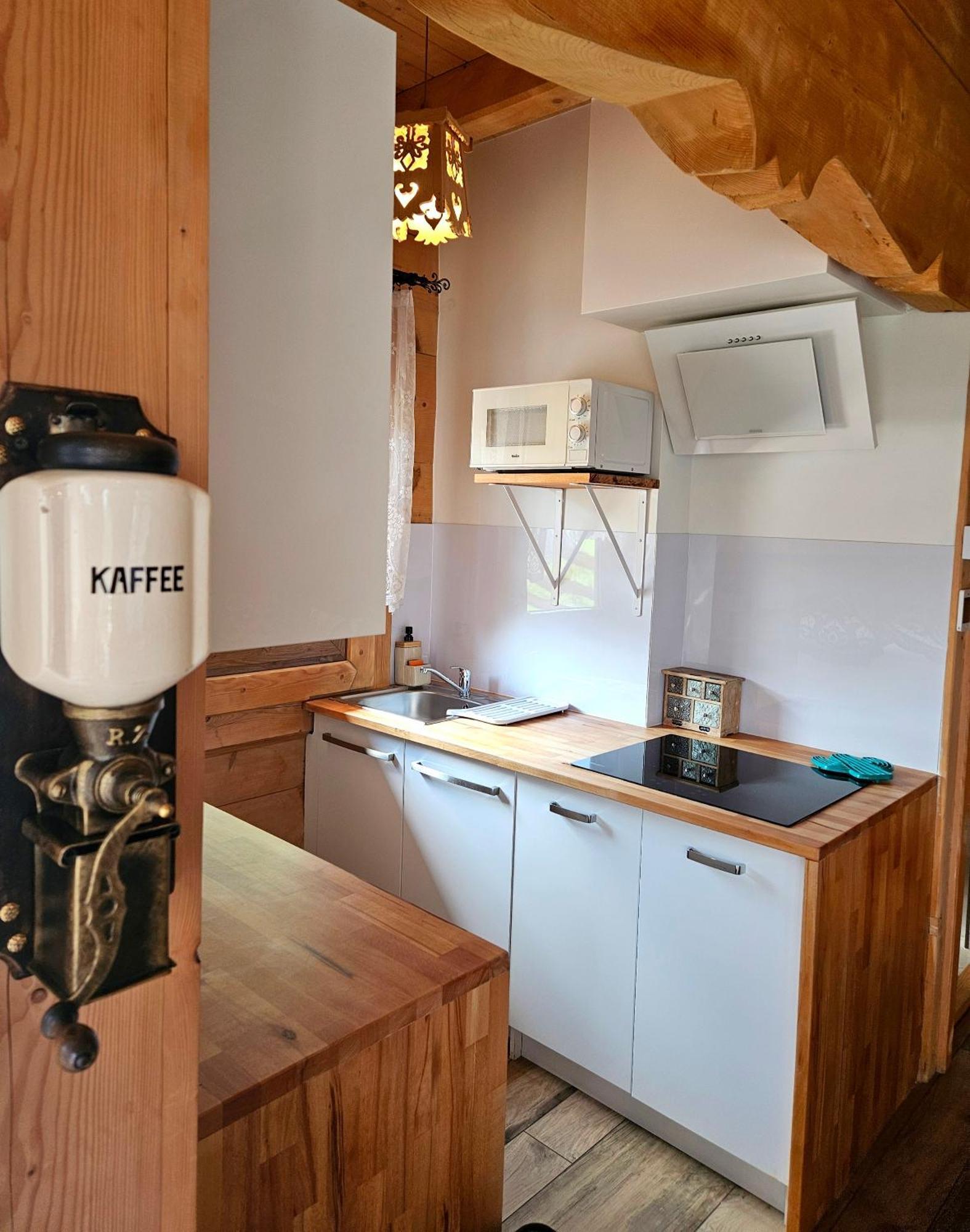 Goralska Chatka 3 Highland Cottage - Jacuzzi, Sauna, Split Ac, Private Parking, Mountains View Zakopane Eksteriør bilde
